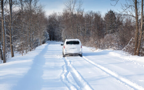 Advice for Driving in Snow for Beginners Image